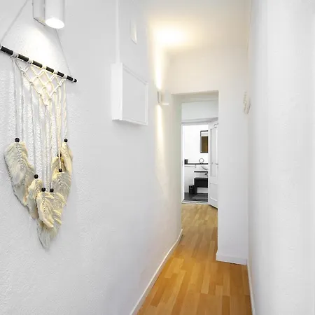 Whome Stylish Family In The Heart Of Chiado Лиссабон