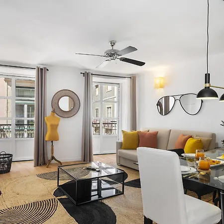 Апартаменты Whome Stylish Family In The Heart Of Chiado *